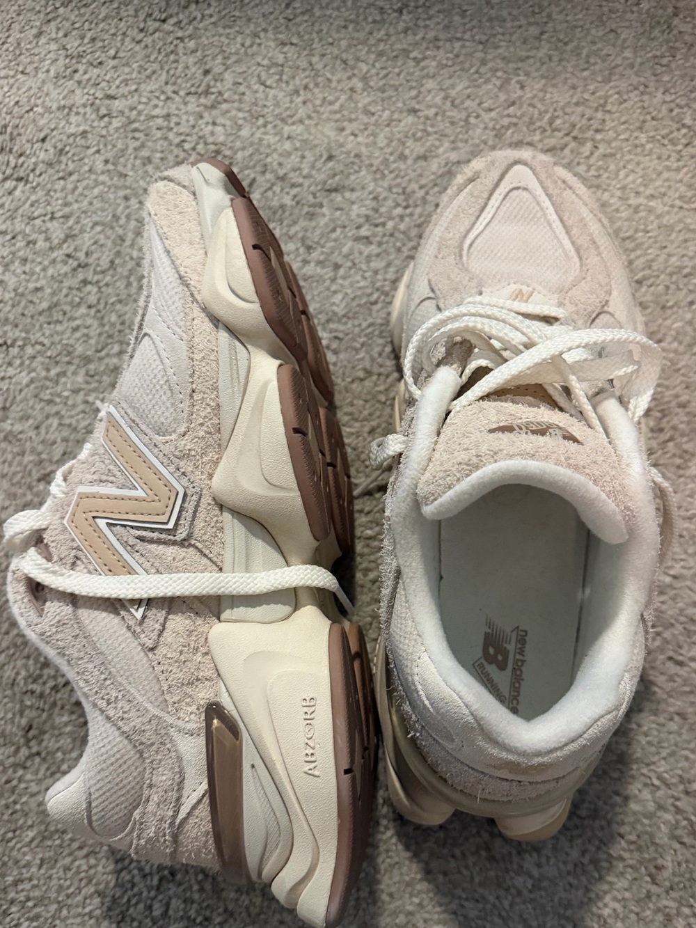 New Balance 9060 - Picture 4 of 6